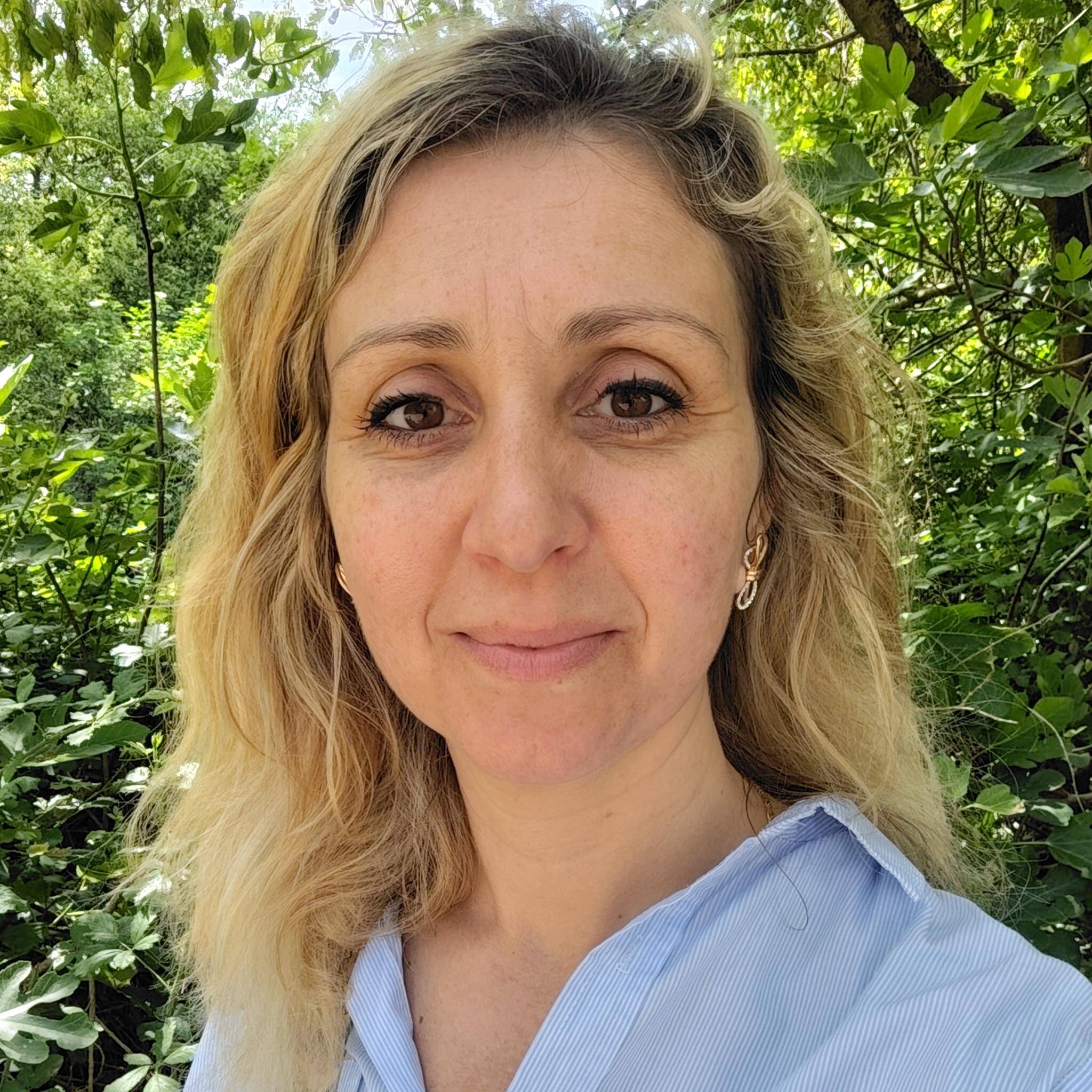 Nina Laparre - Créatrice de contenu 