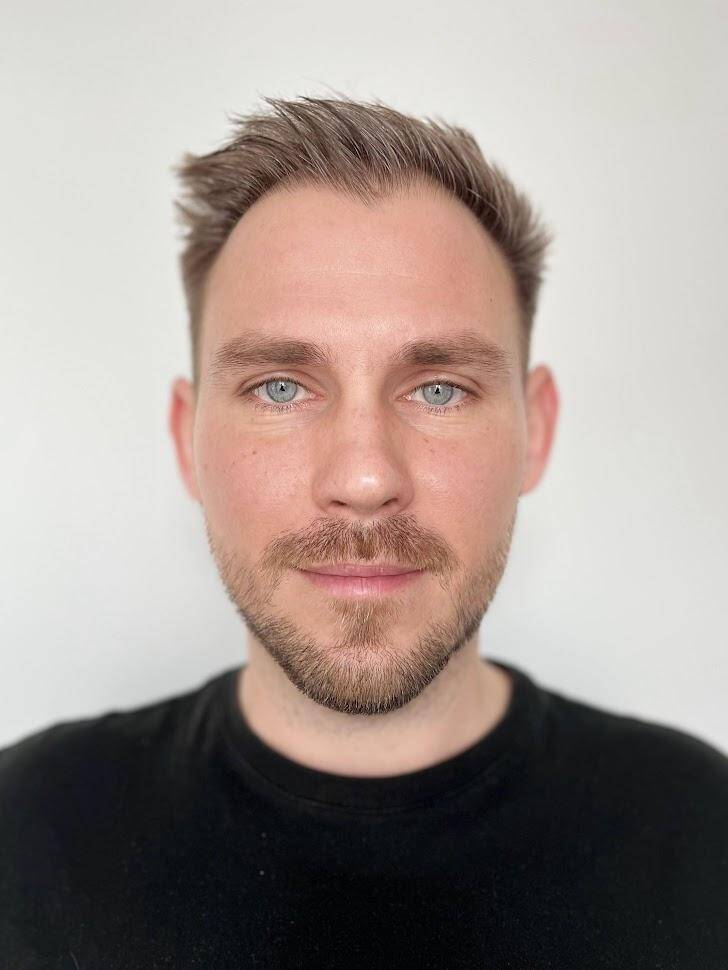 Alexander Eiswirth - AWS Cloud Architect | Serverless & Cloude-Native