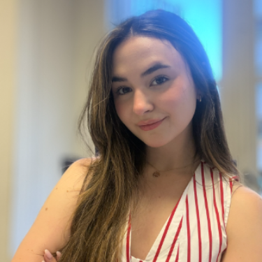 Marina Álvarez García - Analista de negocio y reporting financiero