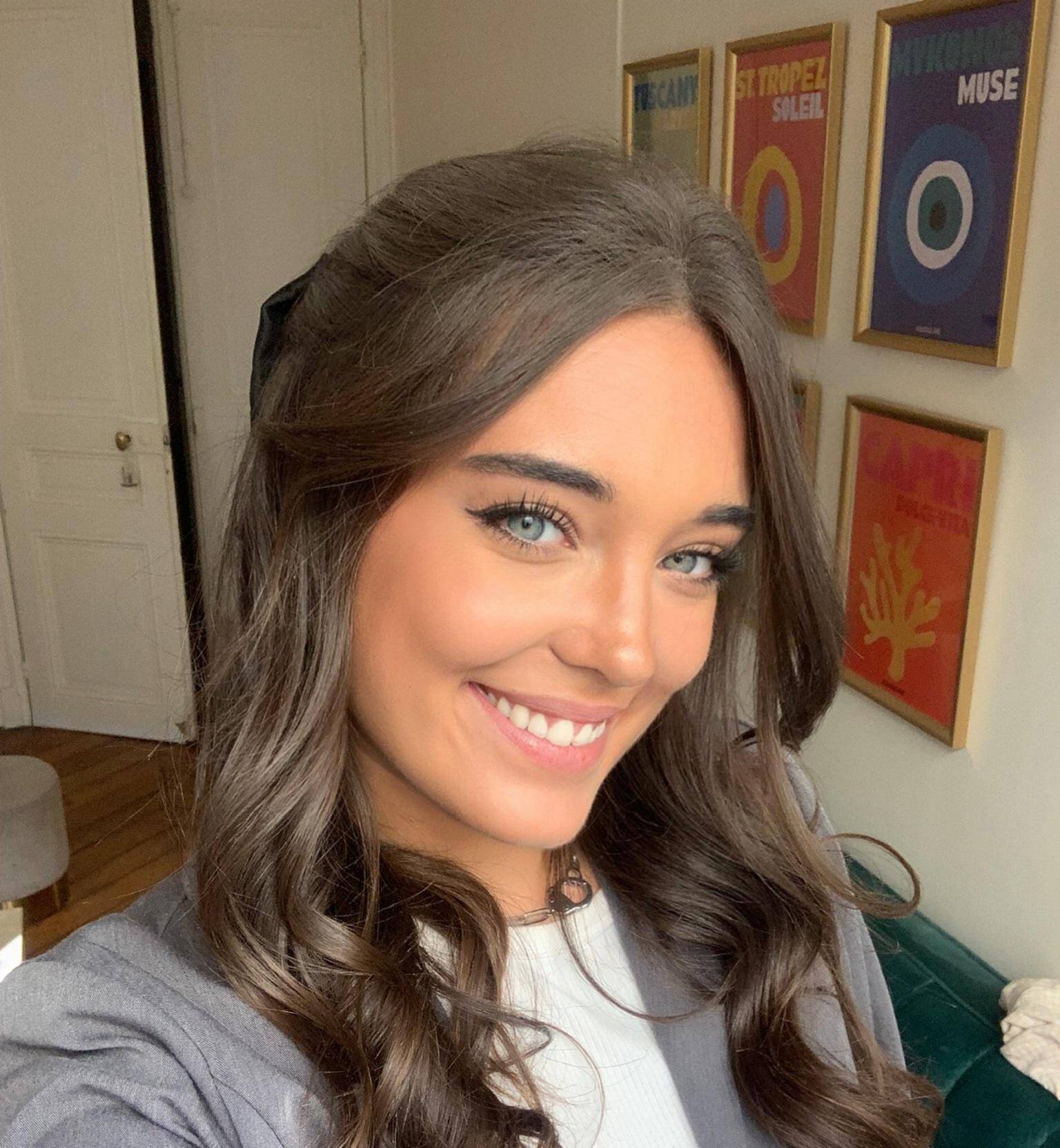 Lara Dubois