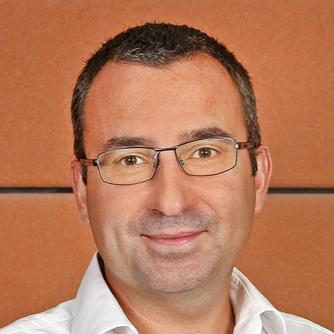 Herve Balufin - Senior Data manager | Freelance | Hands-on Expert