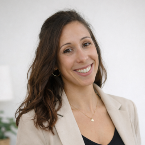 Nelly P - Assistant & Sales Admin | Customer Care | FR•EN•ES