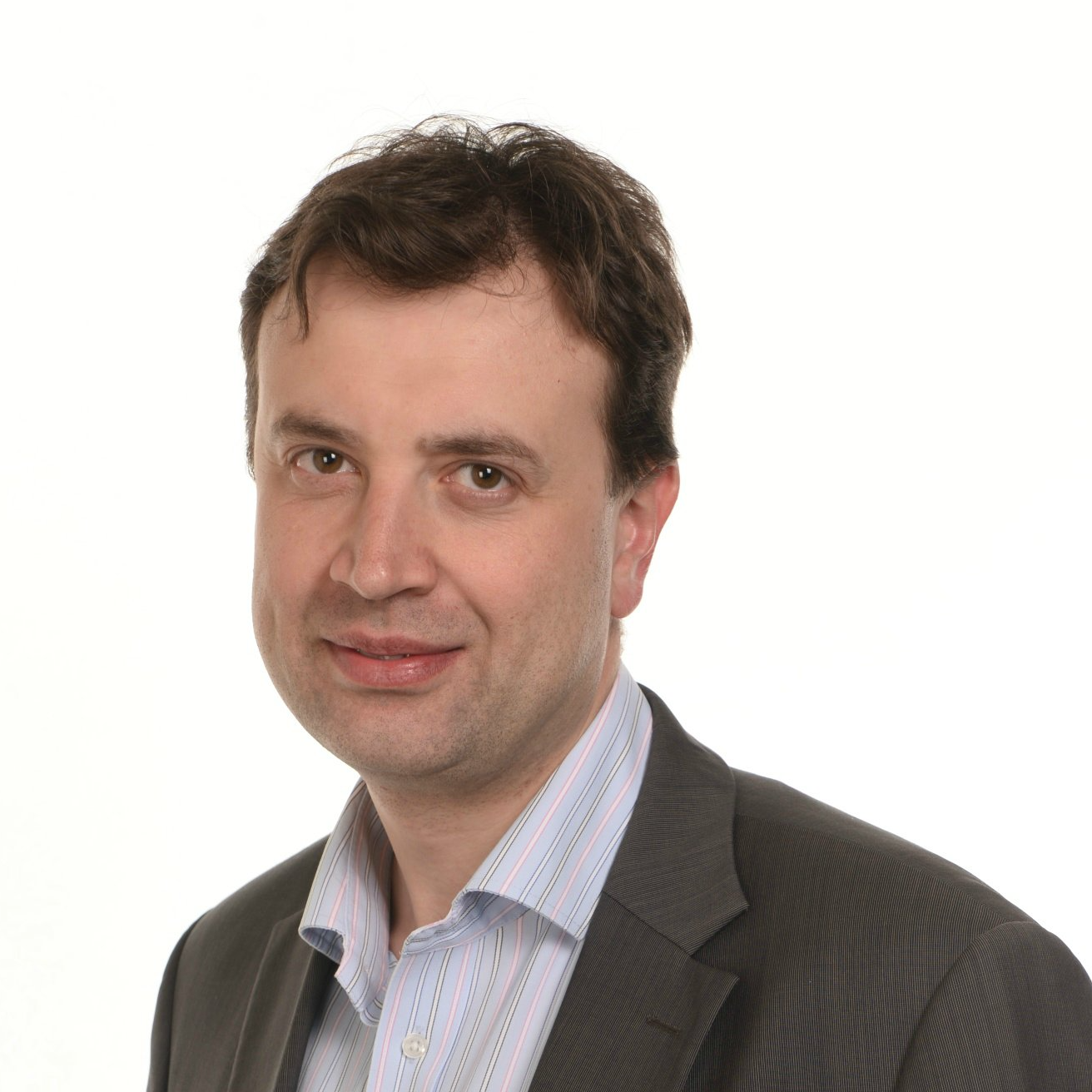 Piotr  - Business analysis | Project Management | ESG | IT