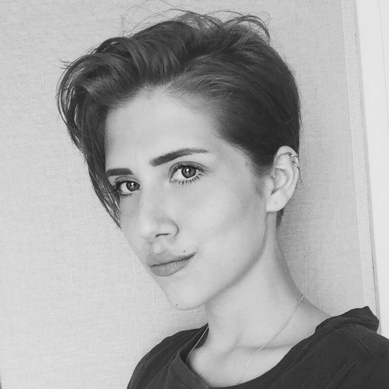 Estelle D.