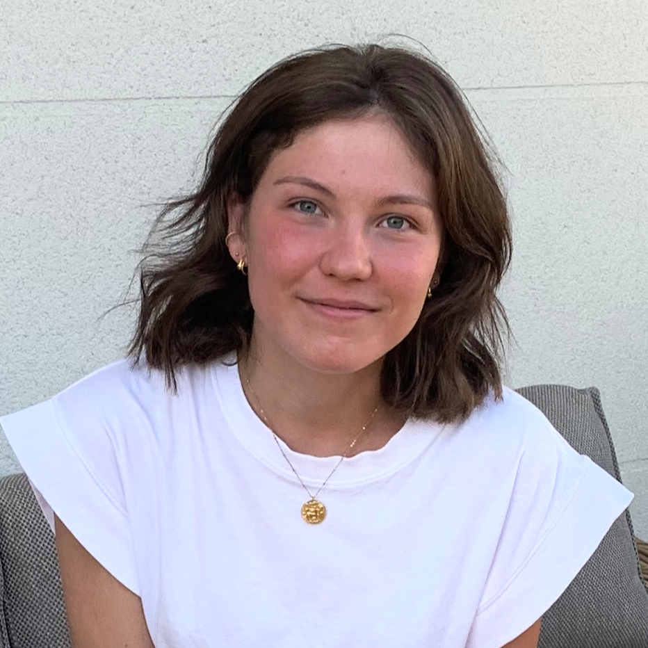 Clara Rubin - Social Media & Content Strategist