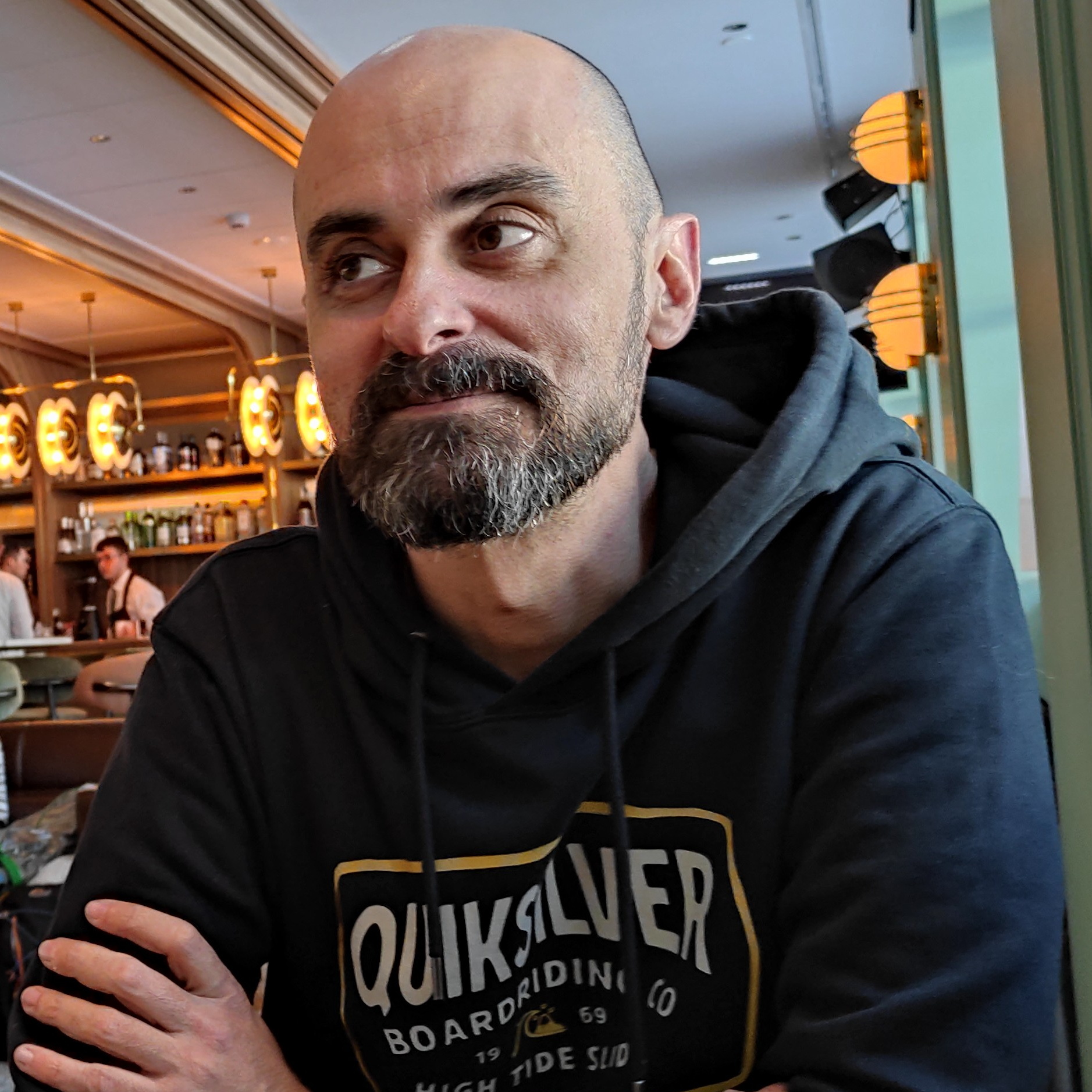 Rodolfo Barros