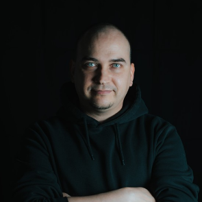 Maksim K. - Digital advertising expert. Ex-Twitter, ex-Aleph