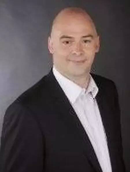 Christian D. - Consultant 