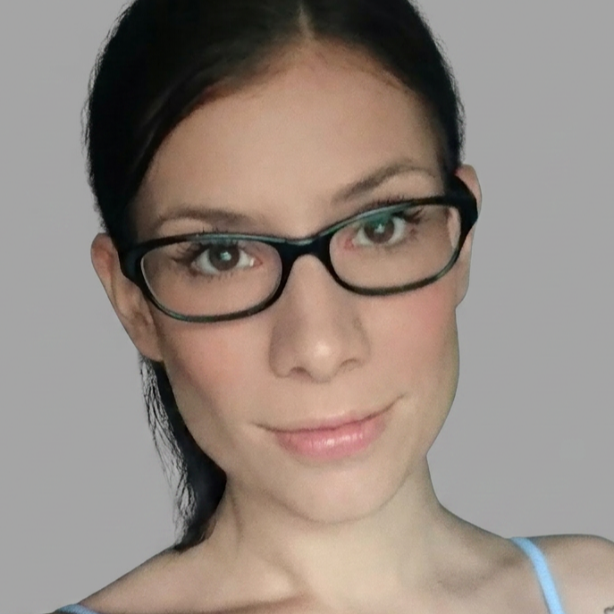 Clémence  - Power Platform/ M365 Technical and Functional Expert