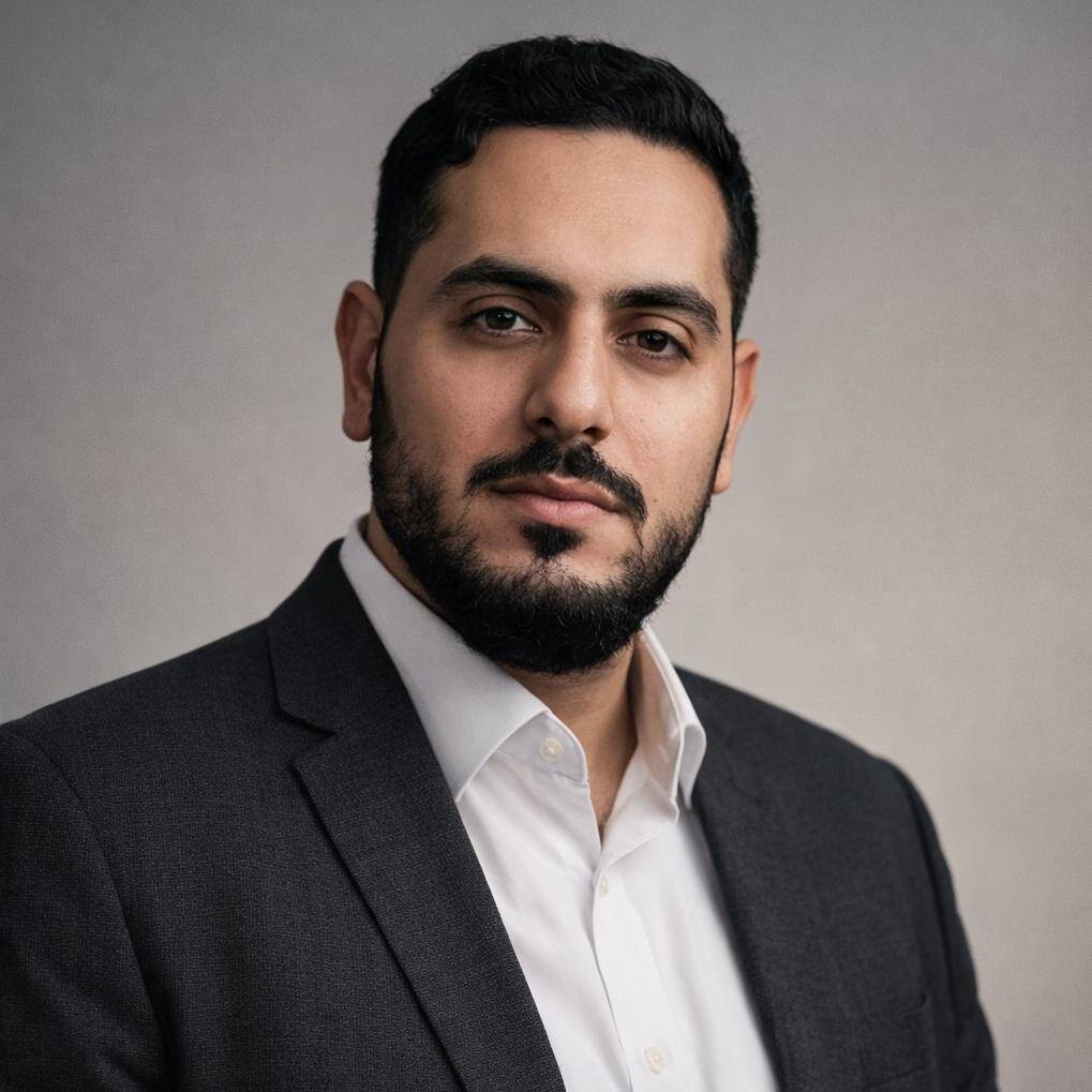 Adil  - Consultant en stratégie digitale & e-business 💡