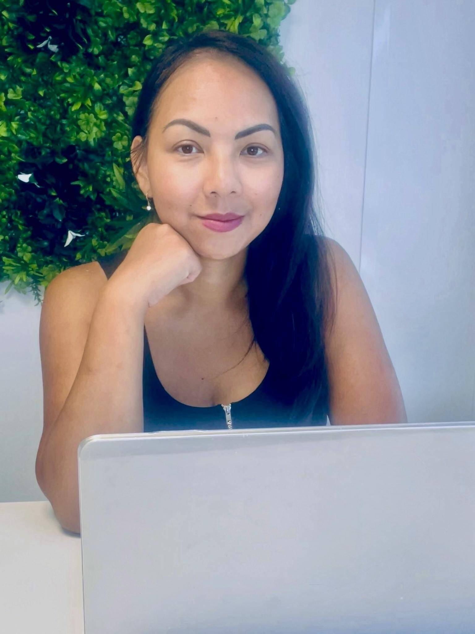 Kovan C. - Office Manager