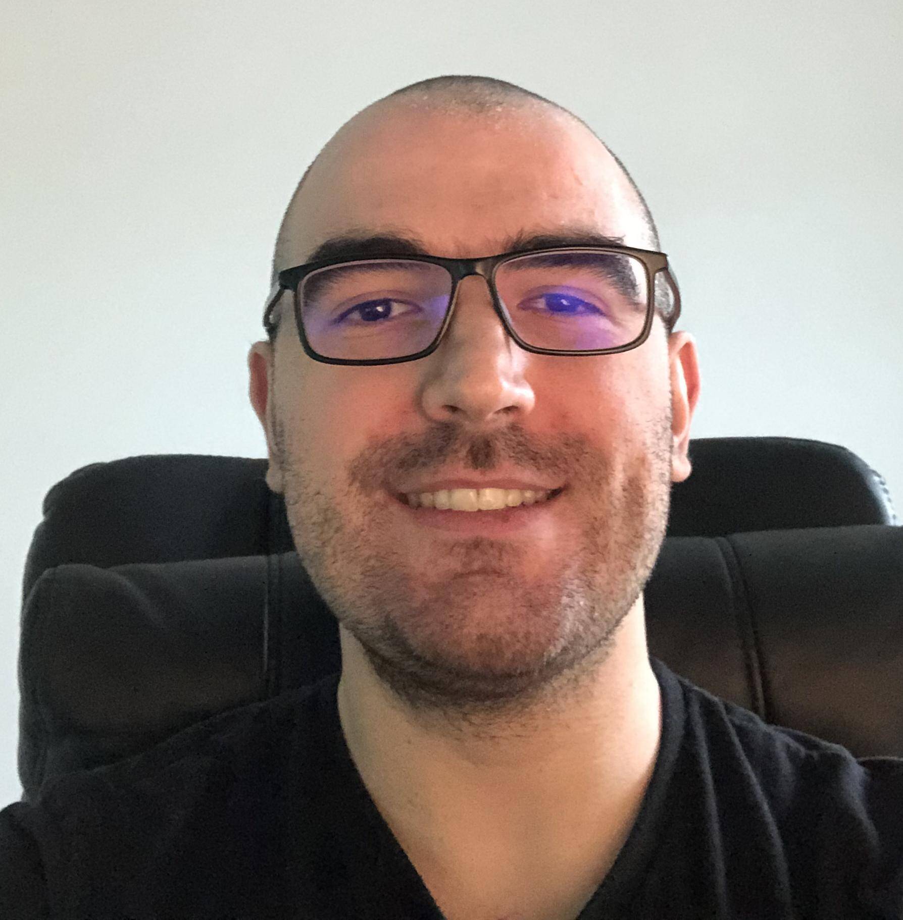 Alexis Weber - Formateur pro IA, référencement naturel, dév