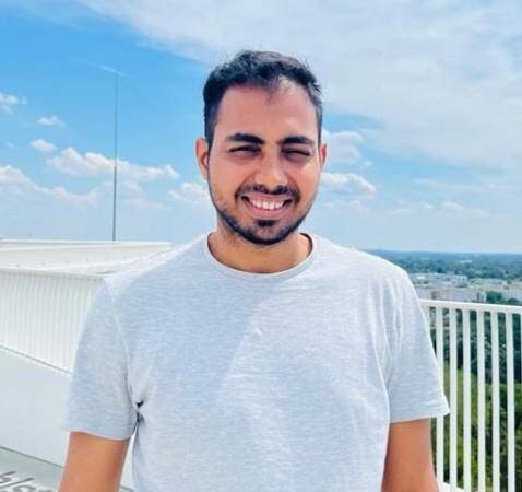 Shrinidhi R. - 🌟 Claude AI App Developer iOS/Android Game Unity 