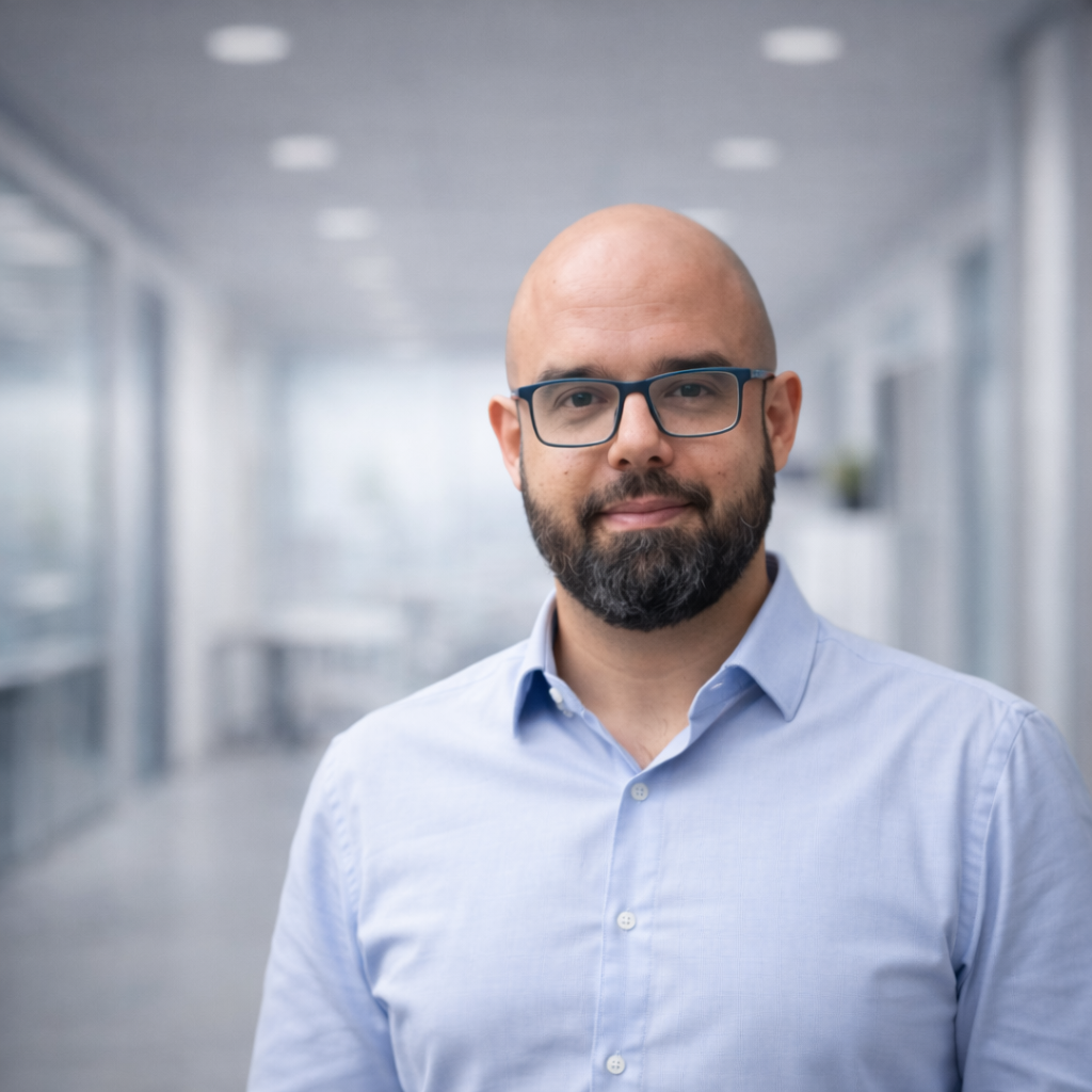 Sergio Castrillo - Asistente virtual | Soporte administrativo remoto
