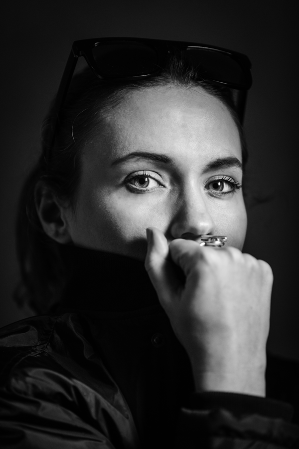 Charlyne Bach - Community Manager • Graphiste • Rédactrice…