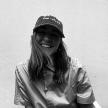 Miriam Gonzalez - Creative Director & Copywriter