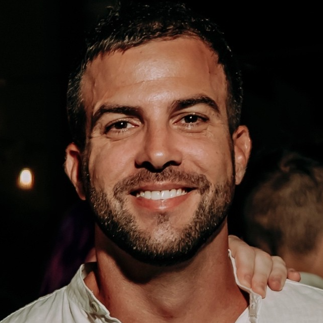 Guillermo Casanova - Cloud Platform Lead | AWS, DevOps & Networking
