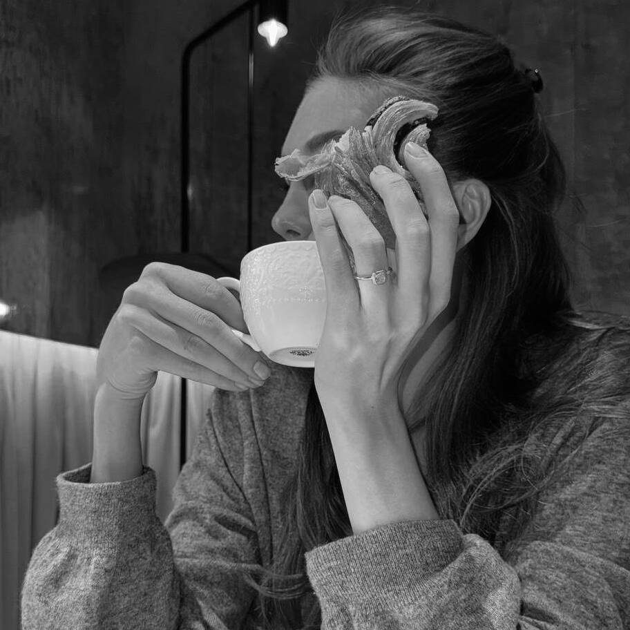 Manon S. - Social media manager, Setter-Closer