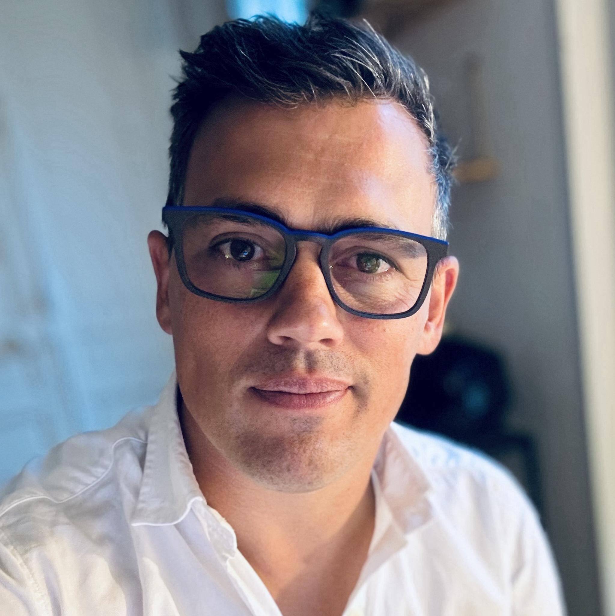 Julien Barès