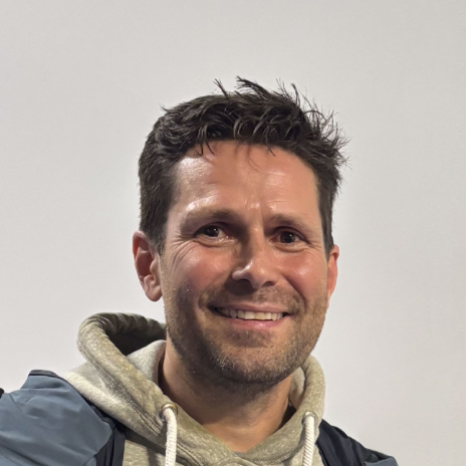 Sebastiaan Mennes - Graphic Designer