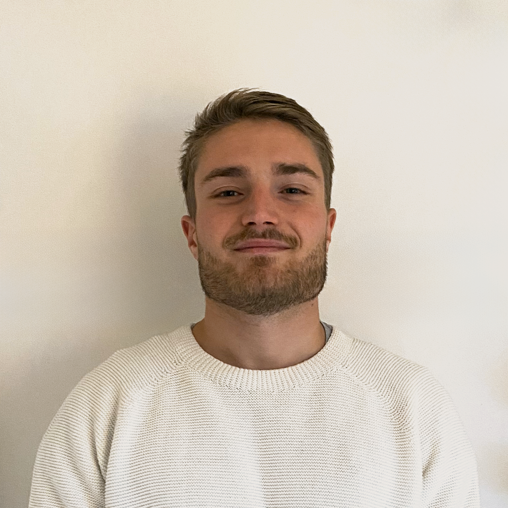 Joachim  - Brand & Product Designer | Graphic Designer