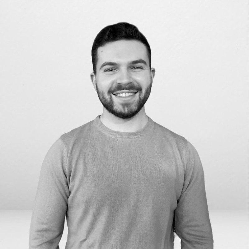 Victor  - Senior Analytics Engineer | Data Analyst