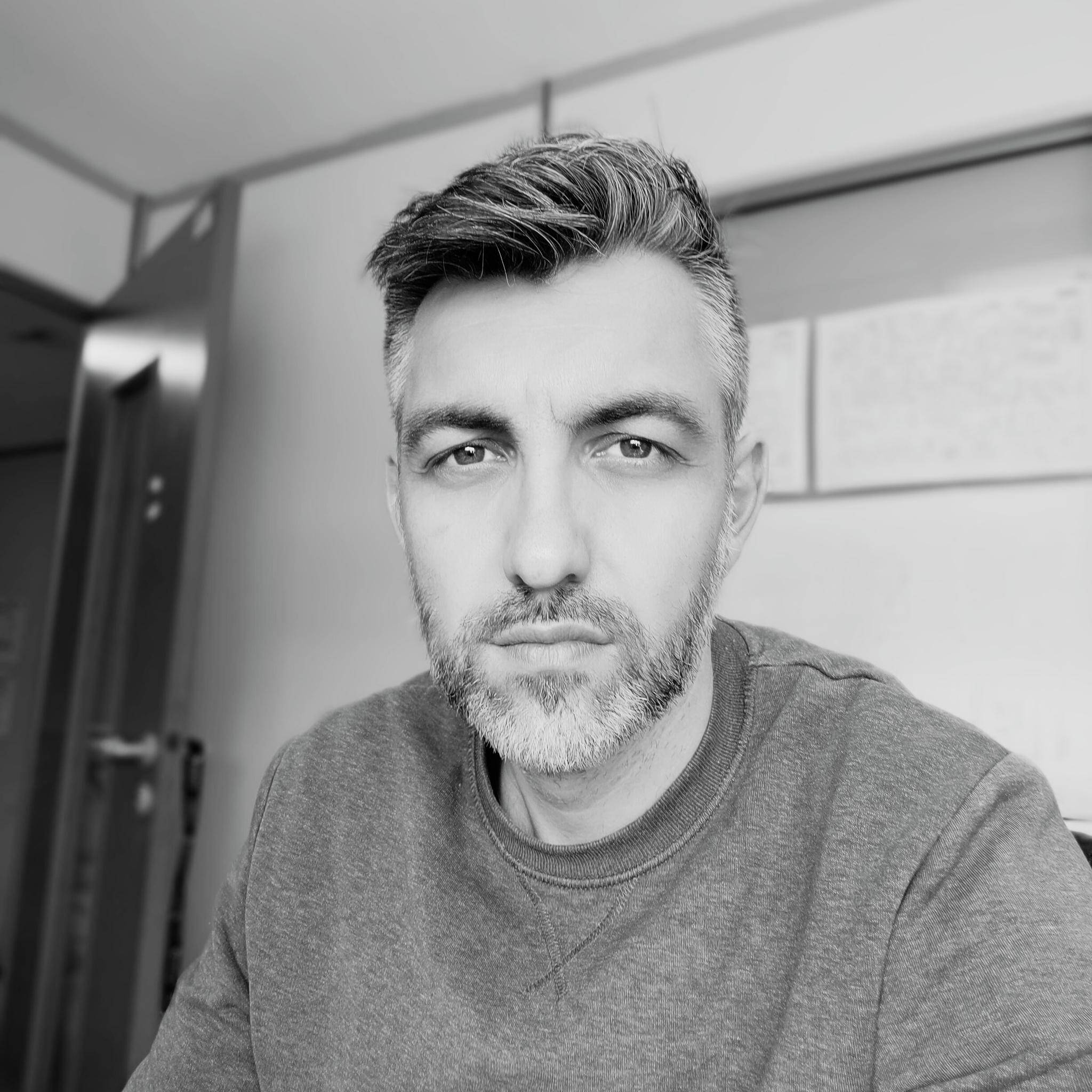 Damien S.
