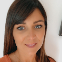 Stéphanie Touzeil - ResponsableGestion comptable, RH et administrative