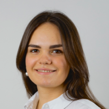 Constance Dubost - Performance Marketing & B2B Project Manager