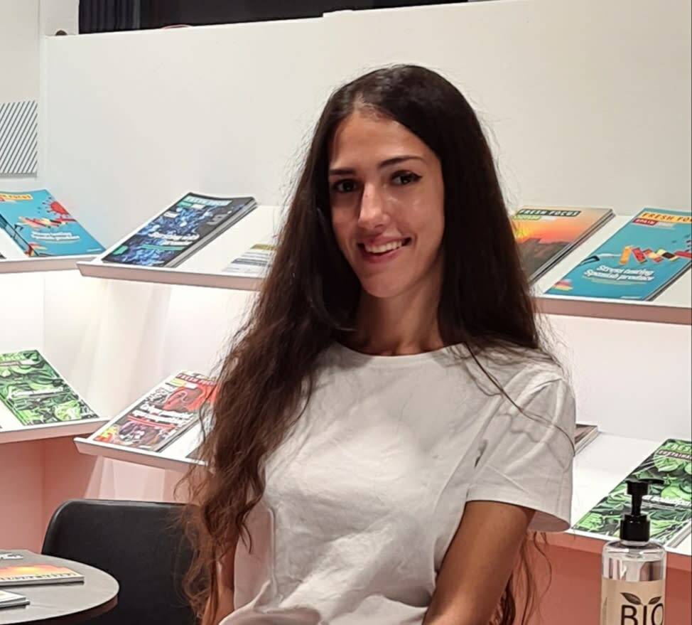 Coral Muñoz - TRADUCTORA | COMMUNITY MANAGER | ASISTENTE VIRTUAL