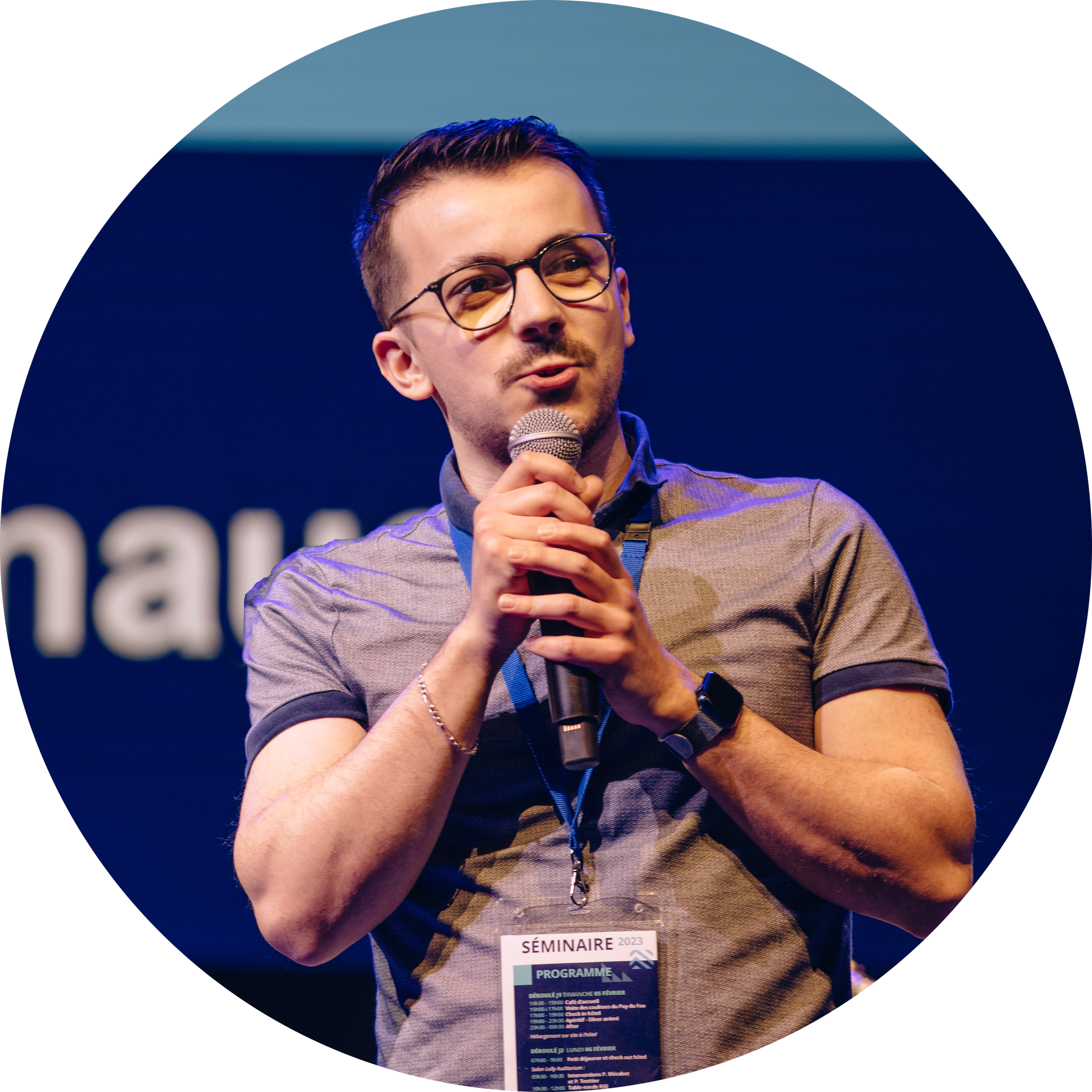 Arnaud B. - 🎨🖌️ UX - UI Designer Figma XD | WordPress | Wix