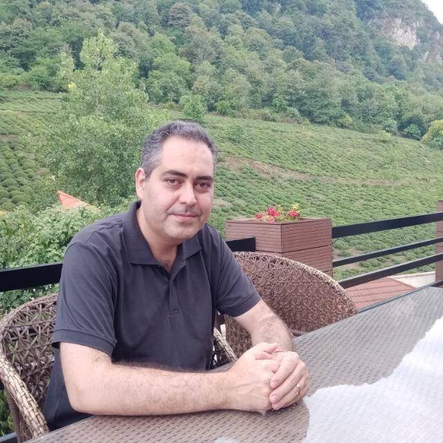 Hadi Sharifi