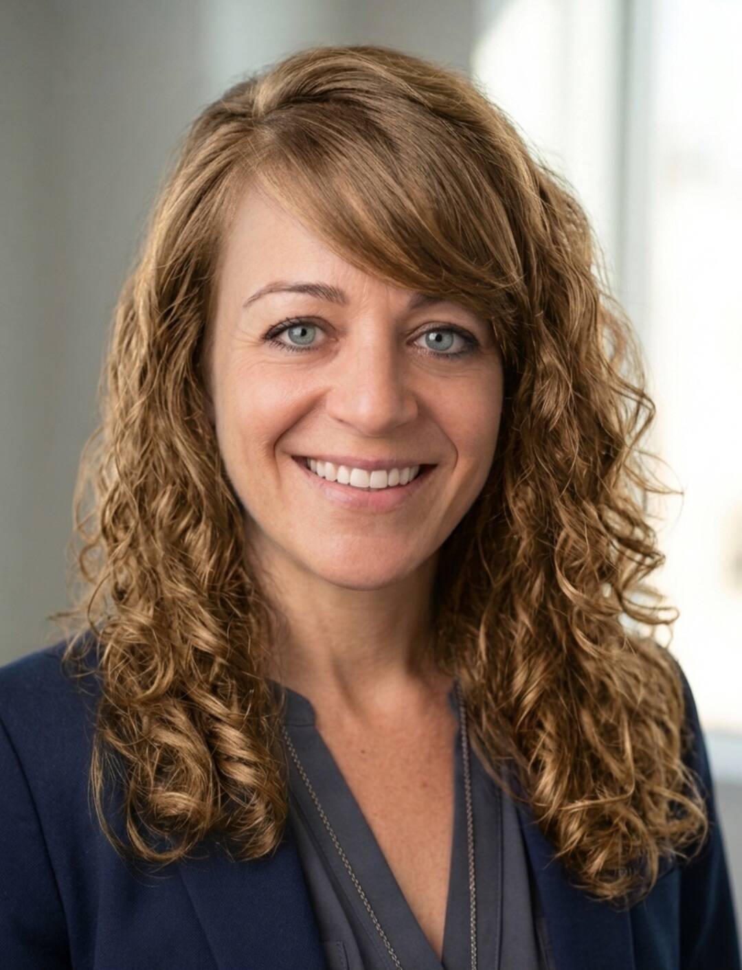 Laura López Pruna - Asistente Virtual - Adm. y Especialista en IA