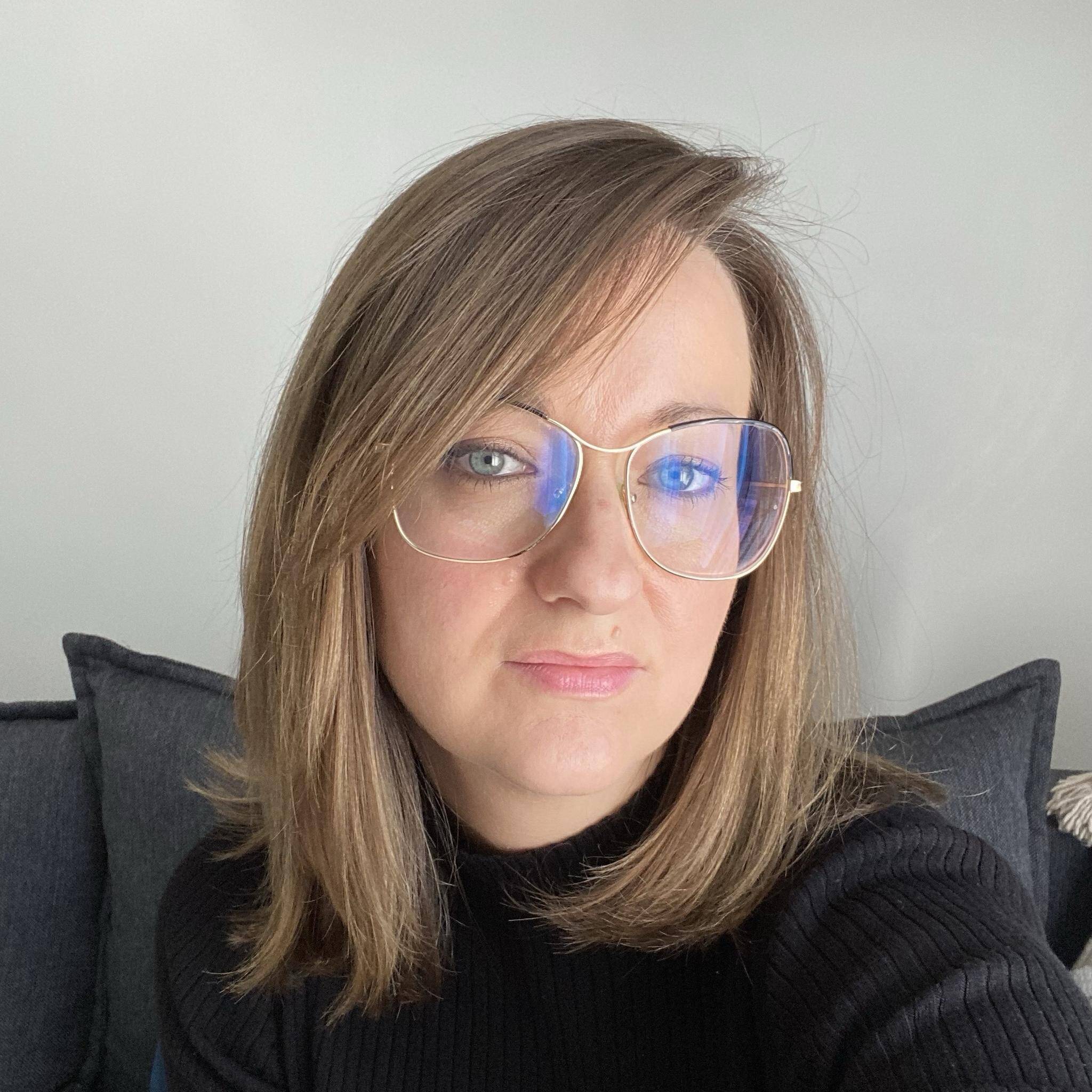 Amélie  - Office Manager / assistante de direction