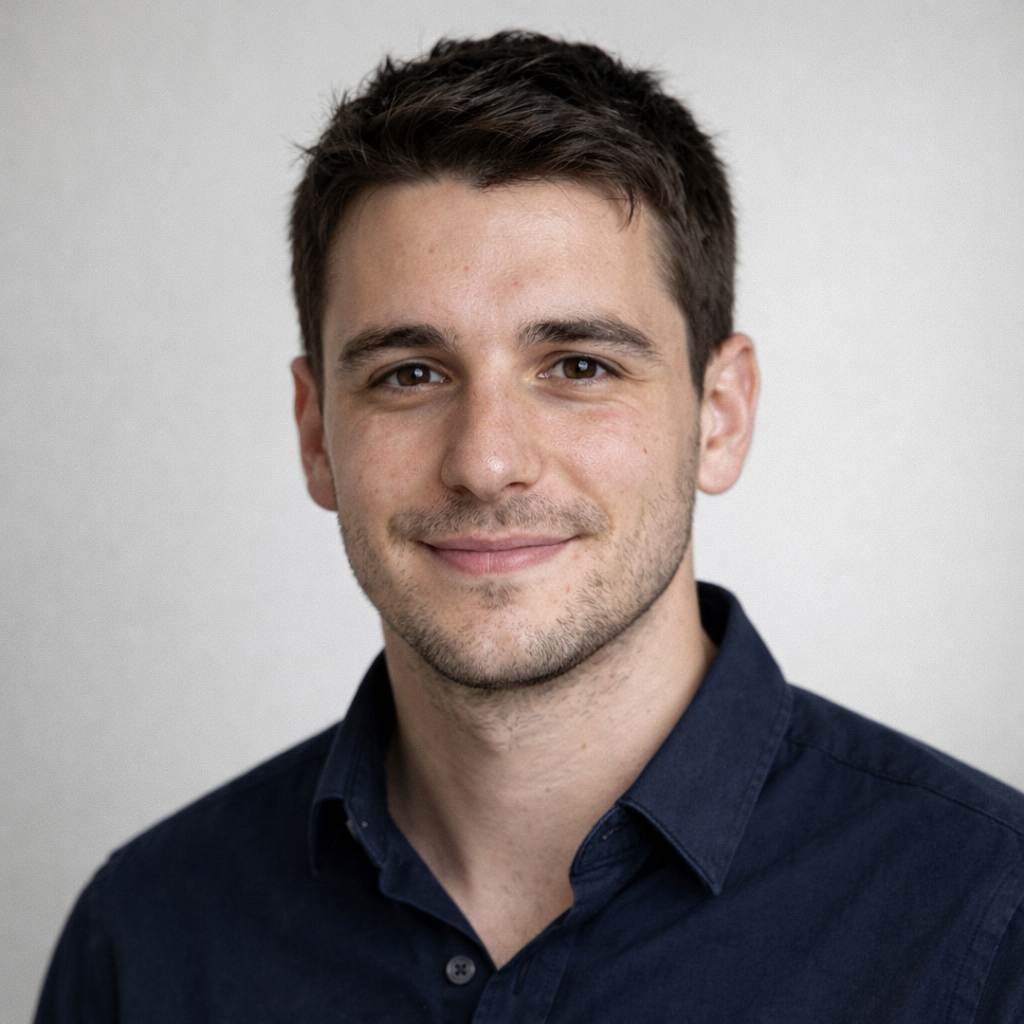 Adam G. - Développeur Web · Sites vitrines & Acquisition