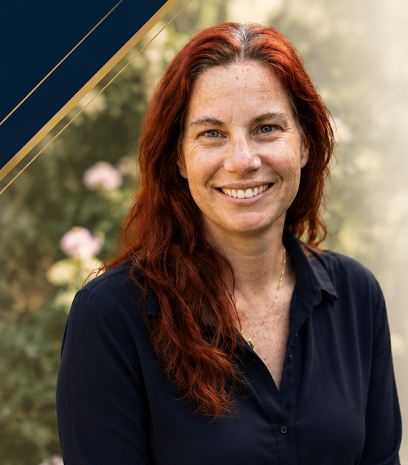 Hélène Luz - Ghostwriter Senior & Stratège SEO | 12 ans d'exp.