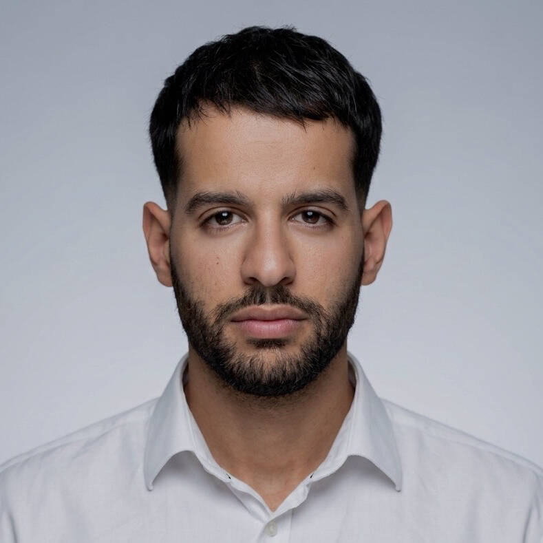 Amine Mohamed Derbal - Prospection B2B-B2C | Cold Email | Automation 