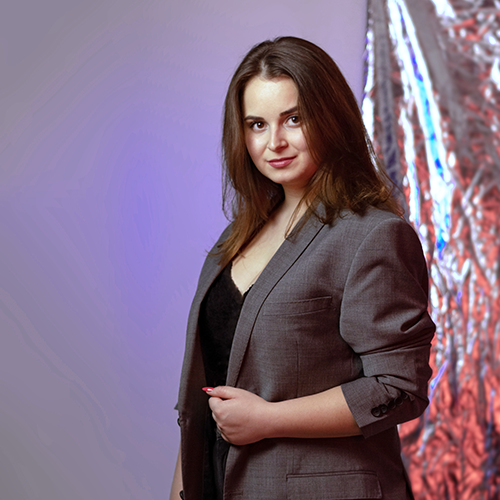 Marina Savin - Communication & Marketing Digital
