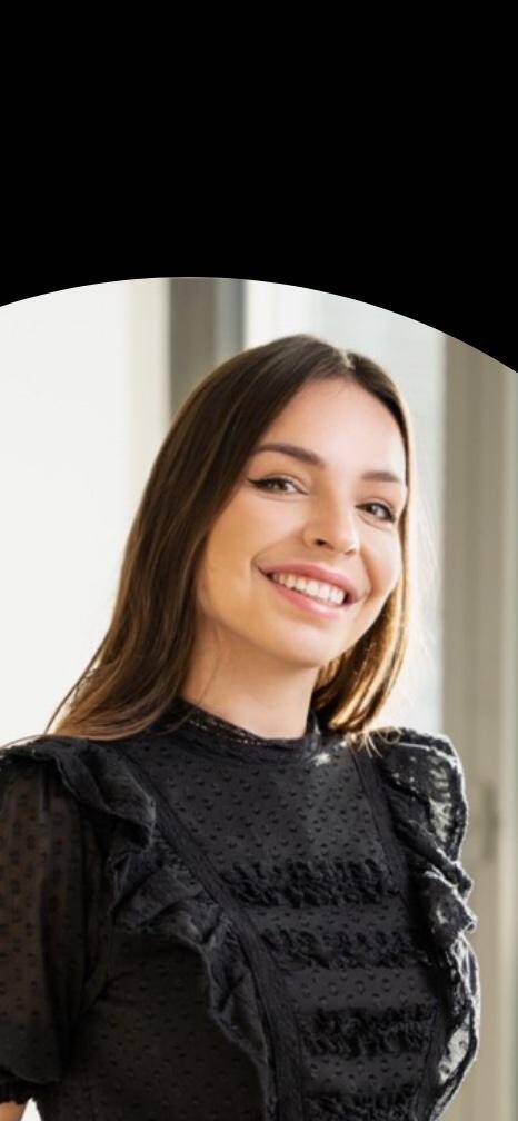 Capucine Latour - Spécialiste en Marketing, Comm & Event