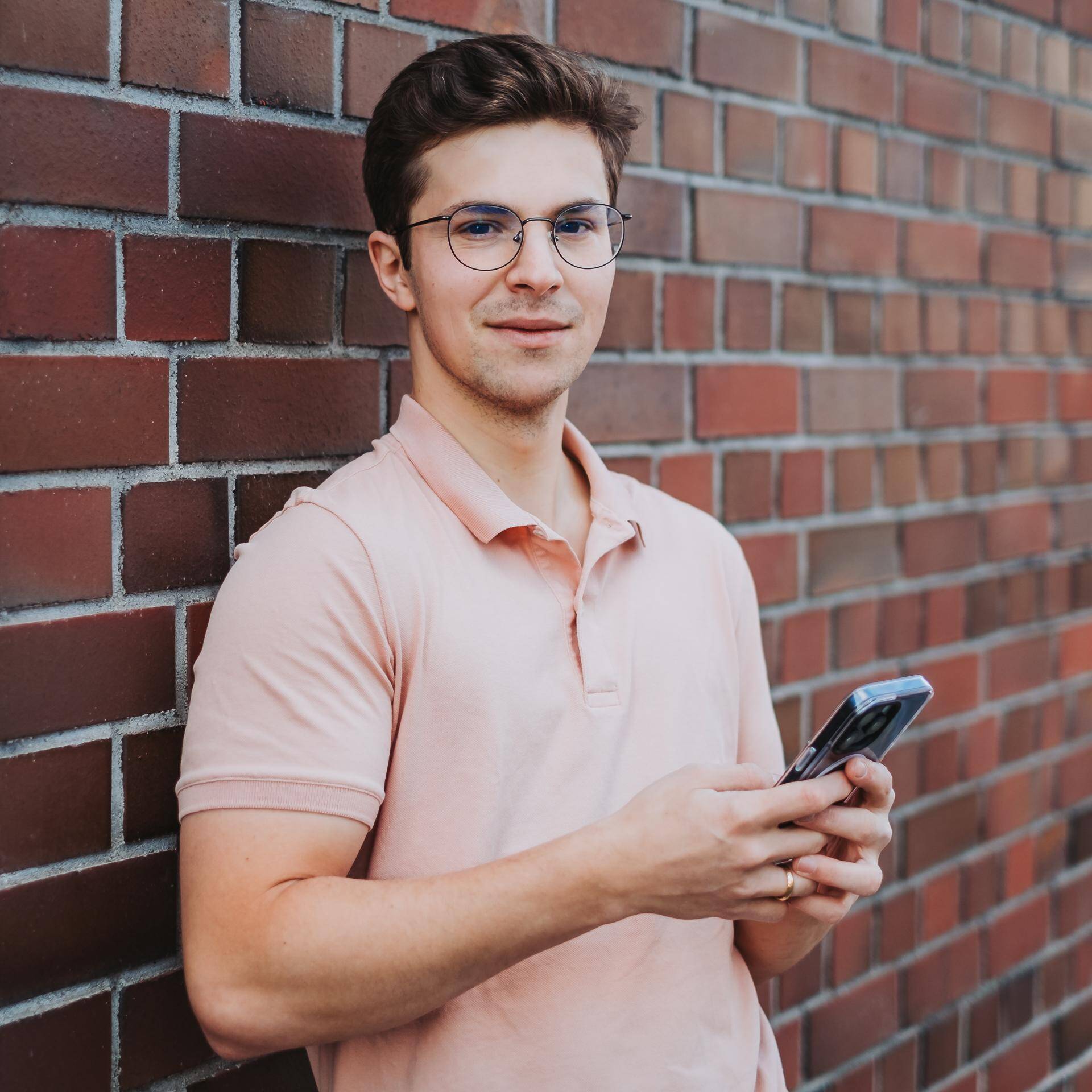 Paul Köhler - Flutter App Developer | Mobile & Desktop | Server