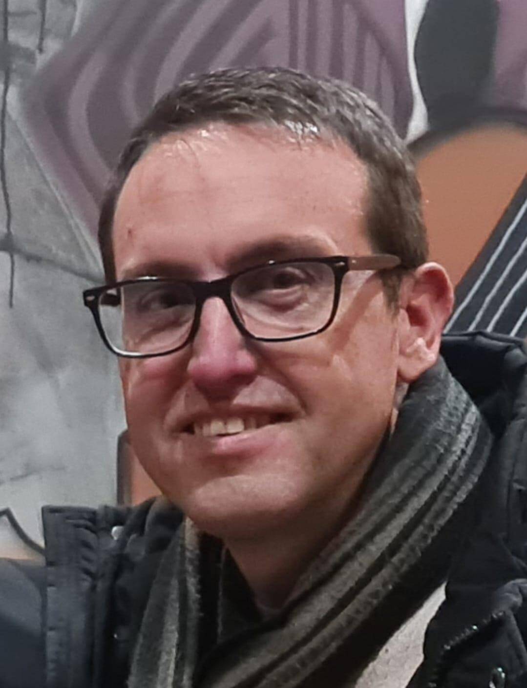 Carlos  - Editor de podcast en vídeo y audio