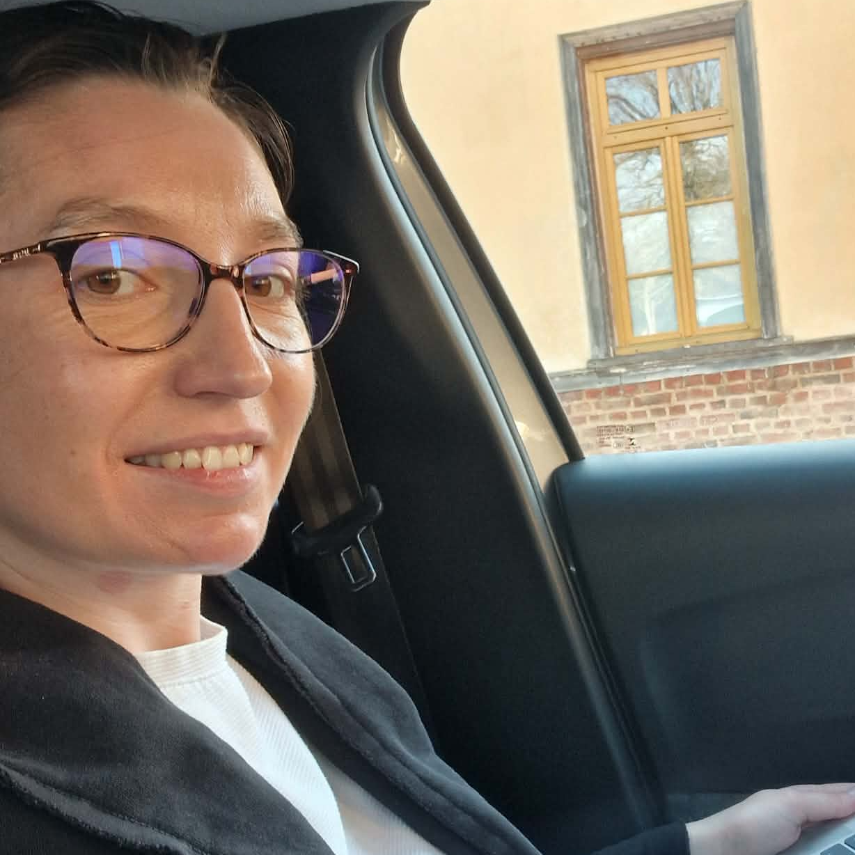 Jennyfer Kosztur - Assistante digitale | Gestion administrative