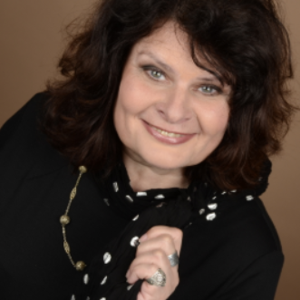 Isabel Knoerric - Education Consultant