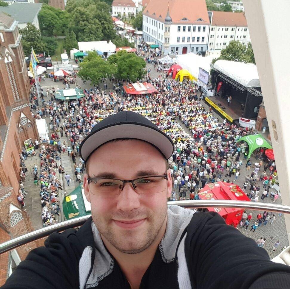 Reno Papke – Texter und Content Creator