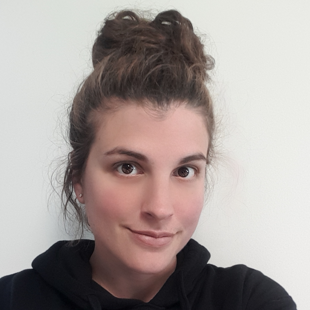 Julie Canac - Office Manager / Assistante administrative
