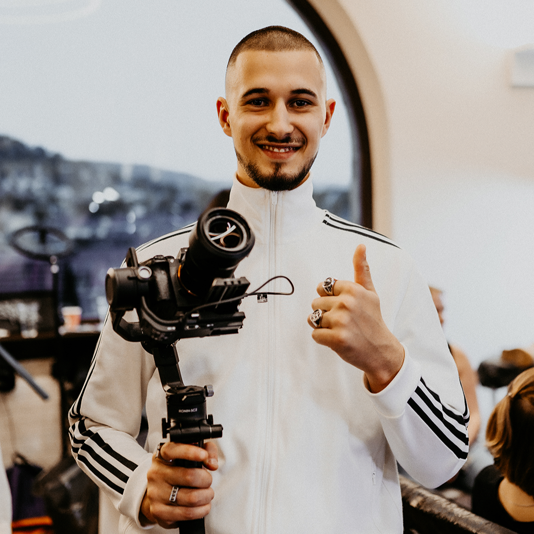Arne Dombrowski - Filmmaker I Filmemacher I DoP