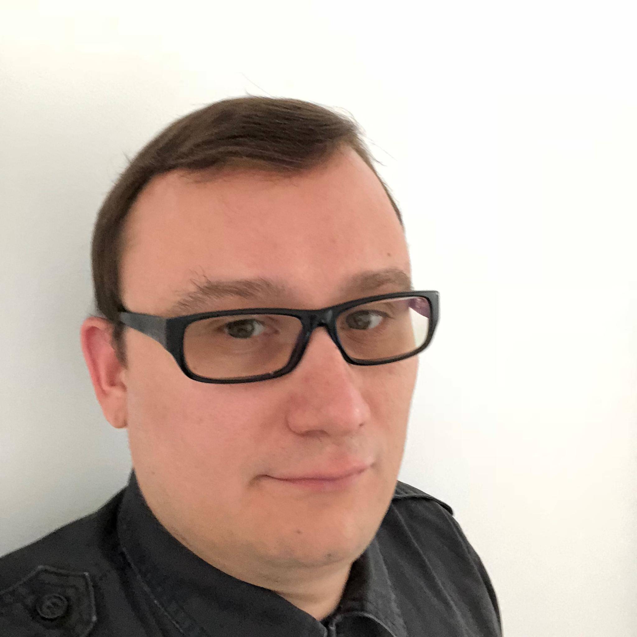 Adrian Truszczynski - Lead/Senior iOS Developer