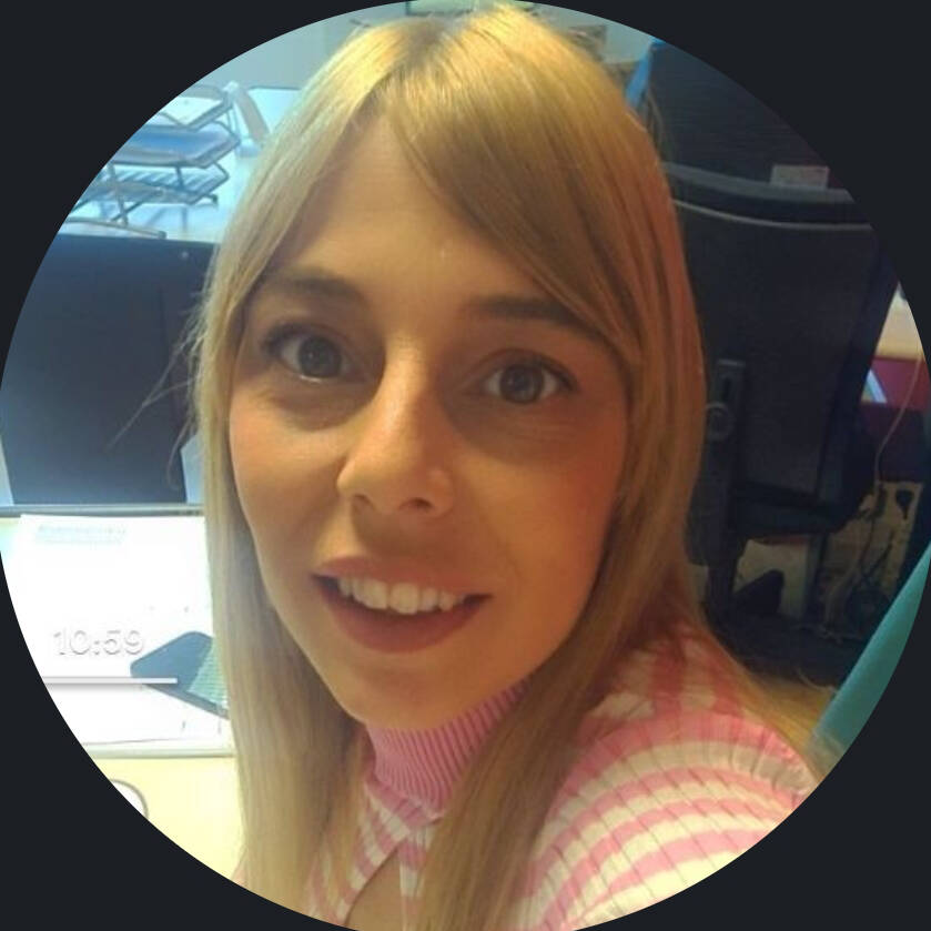 Miriam  - ​Consultora Senior Estrategia y Operaciones