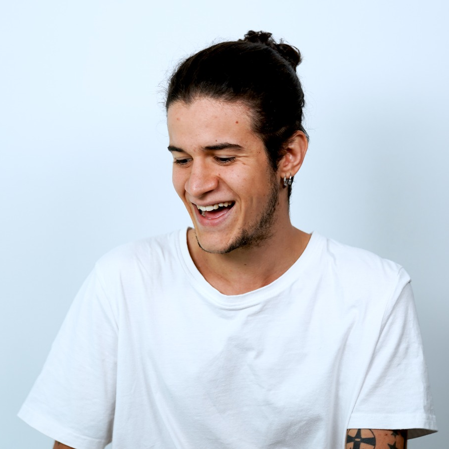 Adrià Palencia I Martín - Desarrollador full stack, diseñador web/mobile