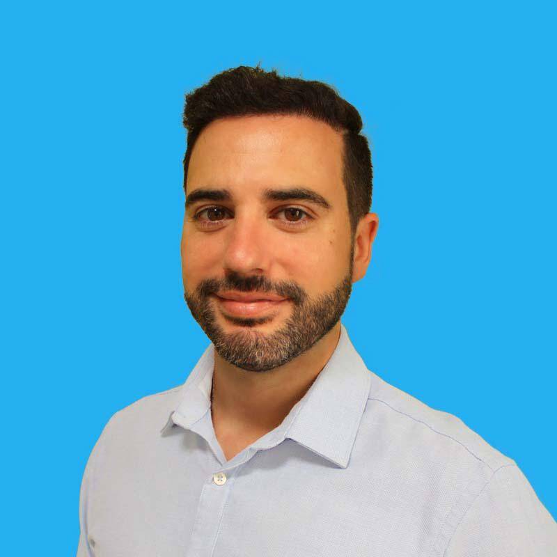 Rubén M. Lora